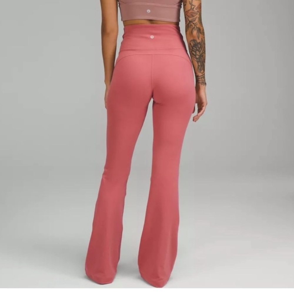 Groove Super-High-Rise Nulu Flared Pant